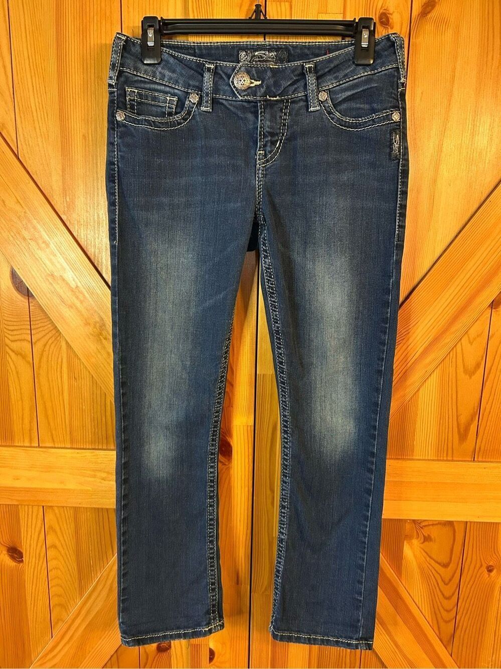 Silver Jeans Women's Tuesday Low Capri Stretch Distressed Blue Denim Size 28 (09